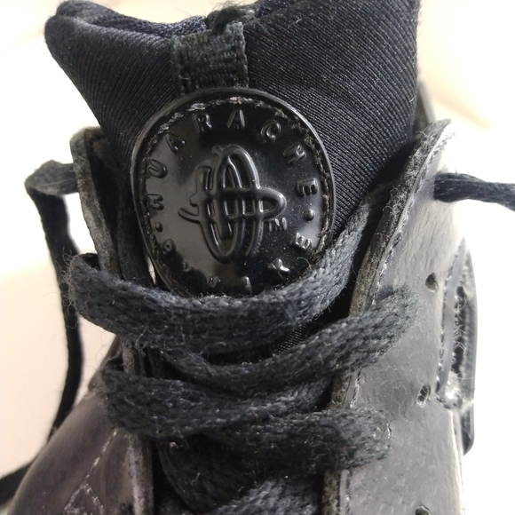 Nike Air Huarache run Triple Black Sneaker - Picture 3 of 11